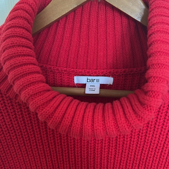 Cold shoulder type turtle neck sweater size xxl - Picture 2 of 4